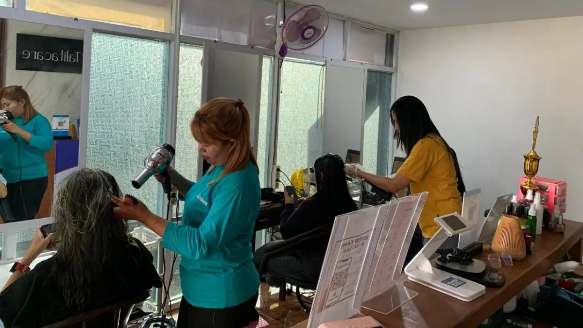 PERAWATAN RAMBUT