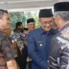 Bupati tasikmalaya cecep nurul yakin