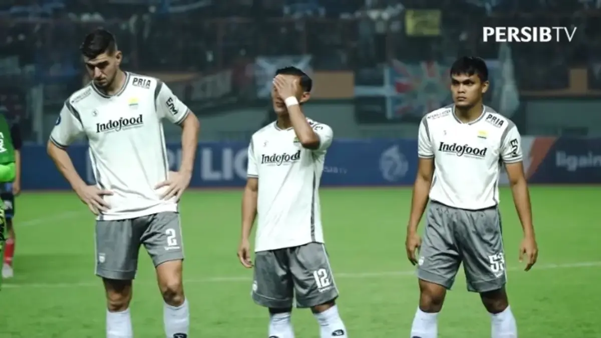 Rachmat Irianto hengkang dari Persib Bandung