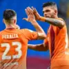 Mariano Peralta dan Berguinho