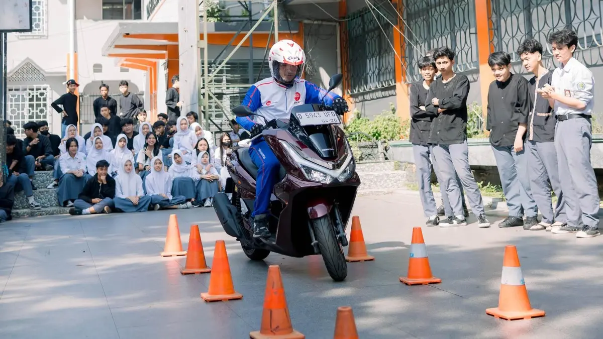 PCX School Day Out