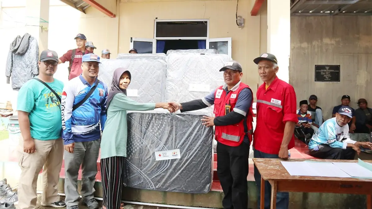 SERAHKAN BANTUAN