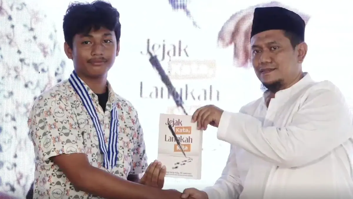 BEDAH BUKU