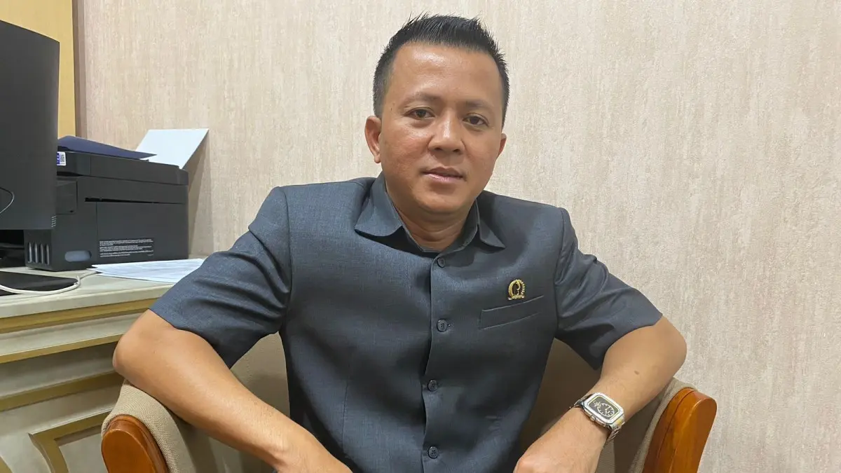 Penambangan Pasir di Kaki Gunung Galunggung