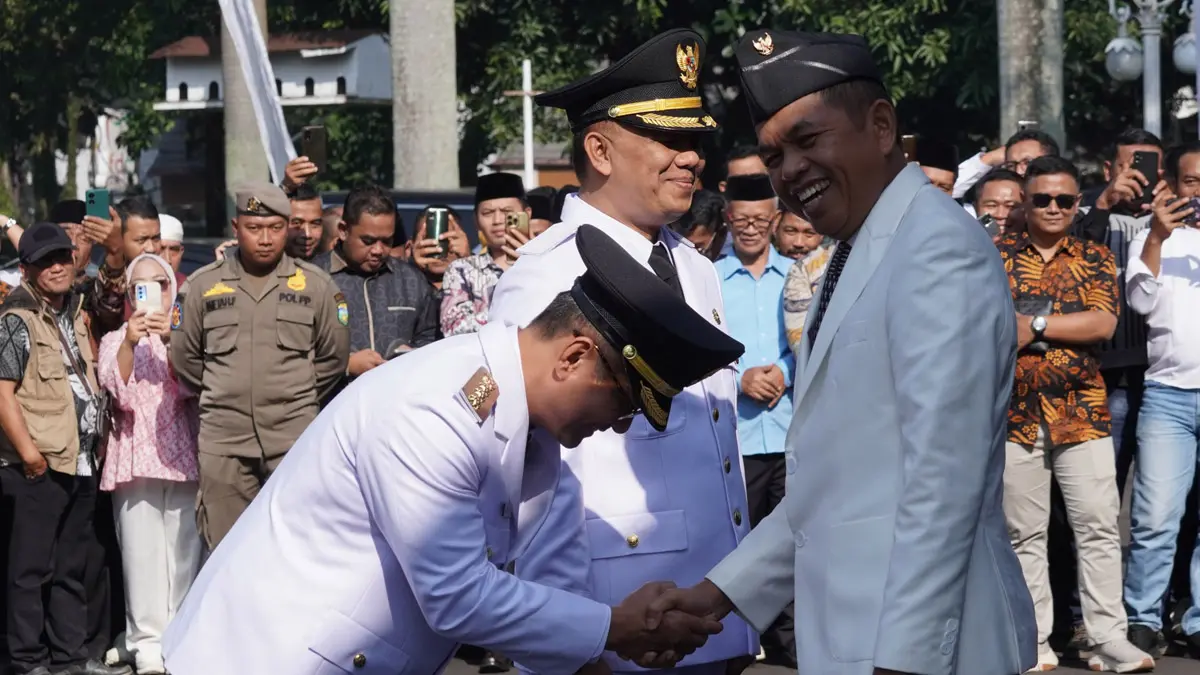 bupati dan wakil bupati tasikmalaya dinasehati dedi mulyadi