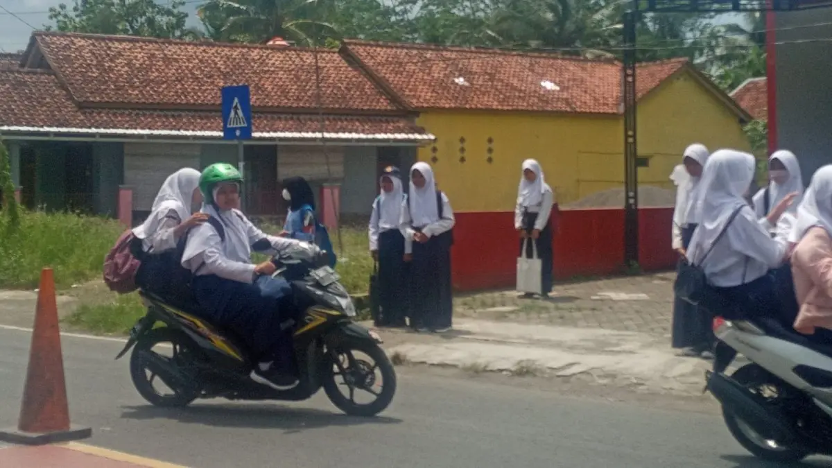 Jam Masuk Sekolah