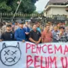 unjuk rasa pencemaran di ciangir tamansari