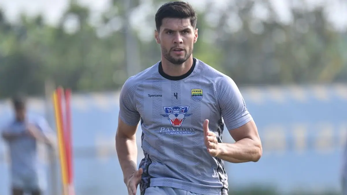 Persib Datangkan ’Kembaran’ Nick Kuipers ke Bandung