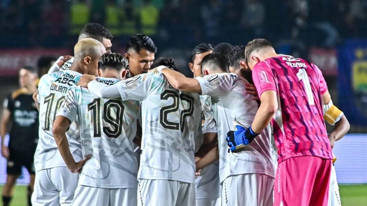 Bedah Formasi Ini Persib Musim Depan 4-4-2