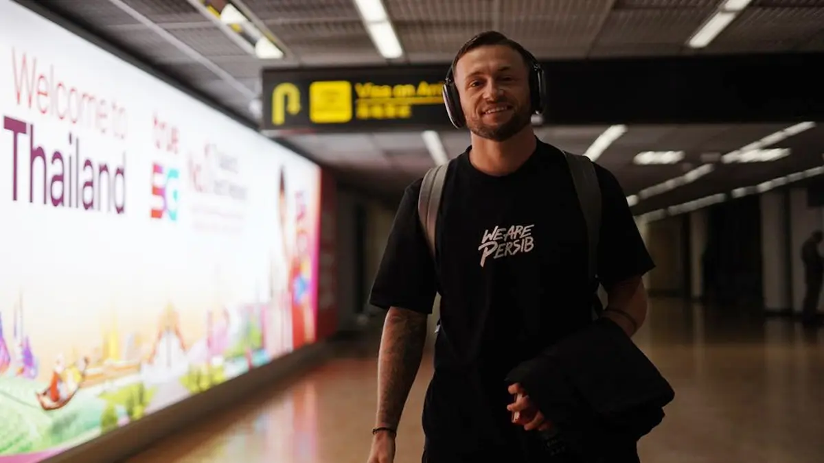 Marc Klok Bocorkan Suasana TC Persib di Thailand