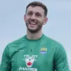 Kiper Timnas Wales Adam Przybek Langsung Berbunga-bunga Setibanya di Markas Maung Bandung