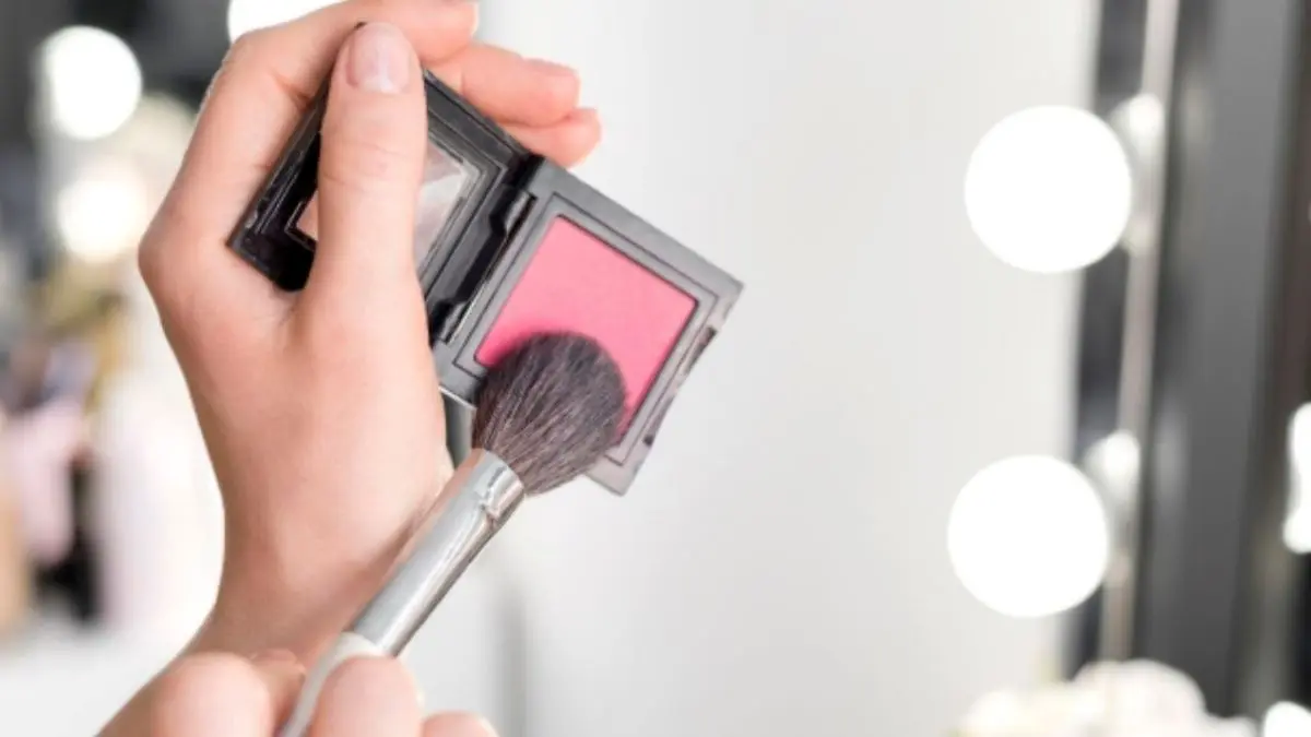 Blush On Lokal