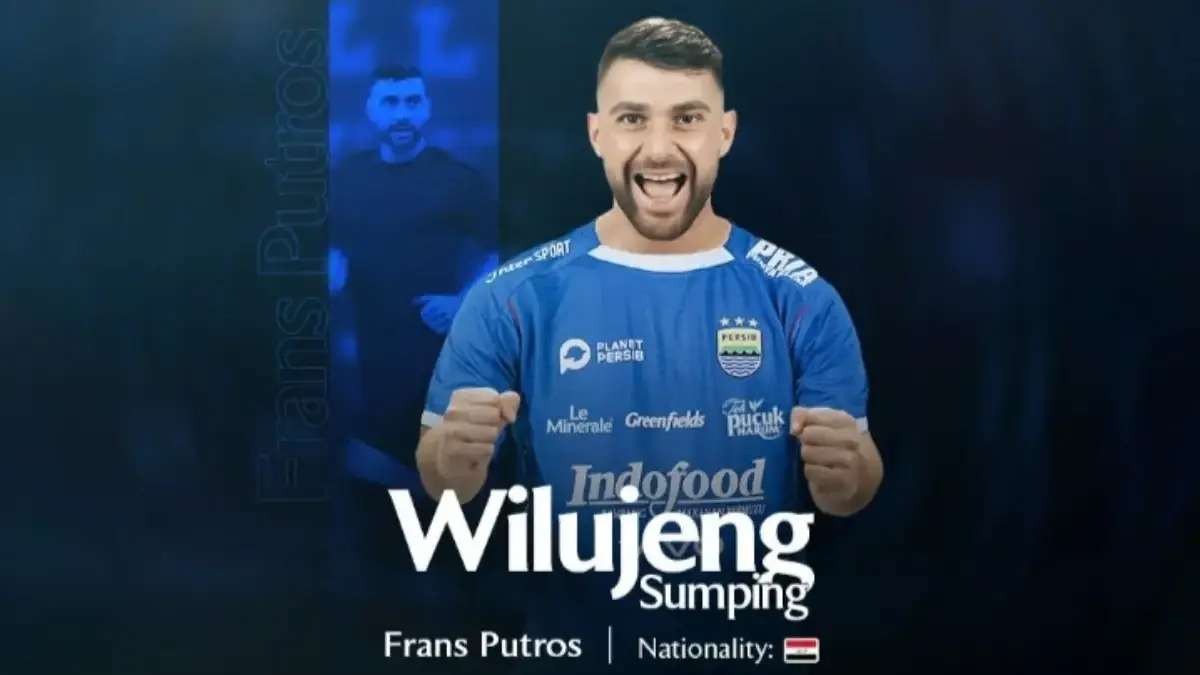 Pemain baru Persib Frans Putros