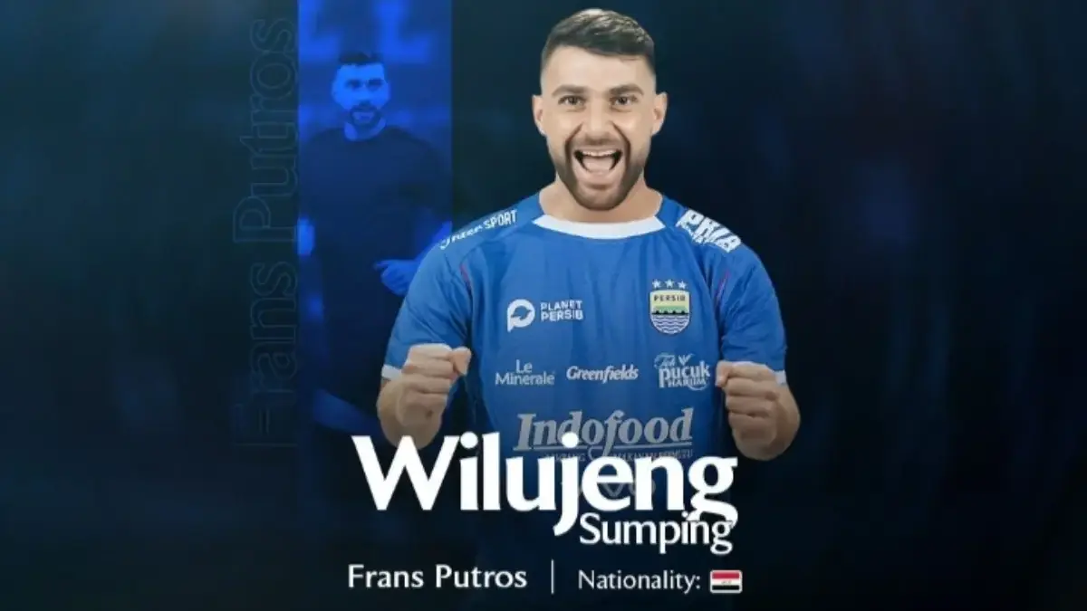 Pemain baru Persib Frans Putros