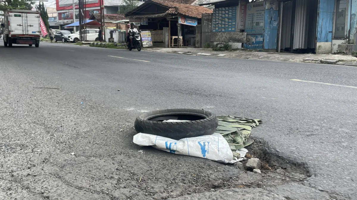Jalan re martadinata, pool primajasa kota tasikmalaya