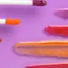 Lip Gloss Melembapkan