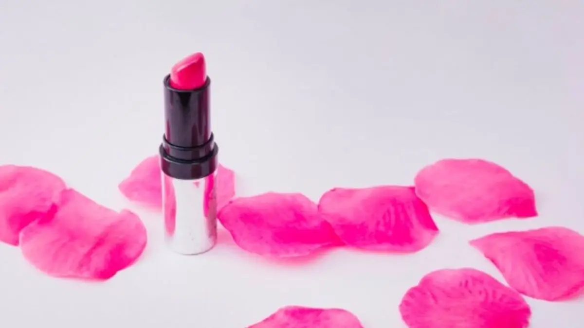 Rekomendasi Makeup Unik