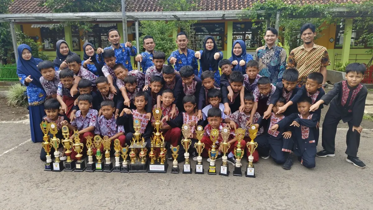 BERPRESTASI