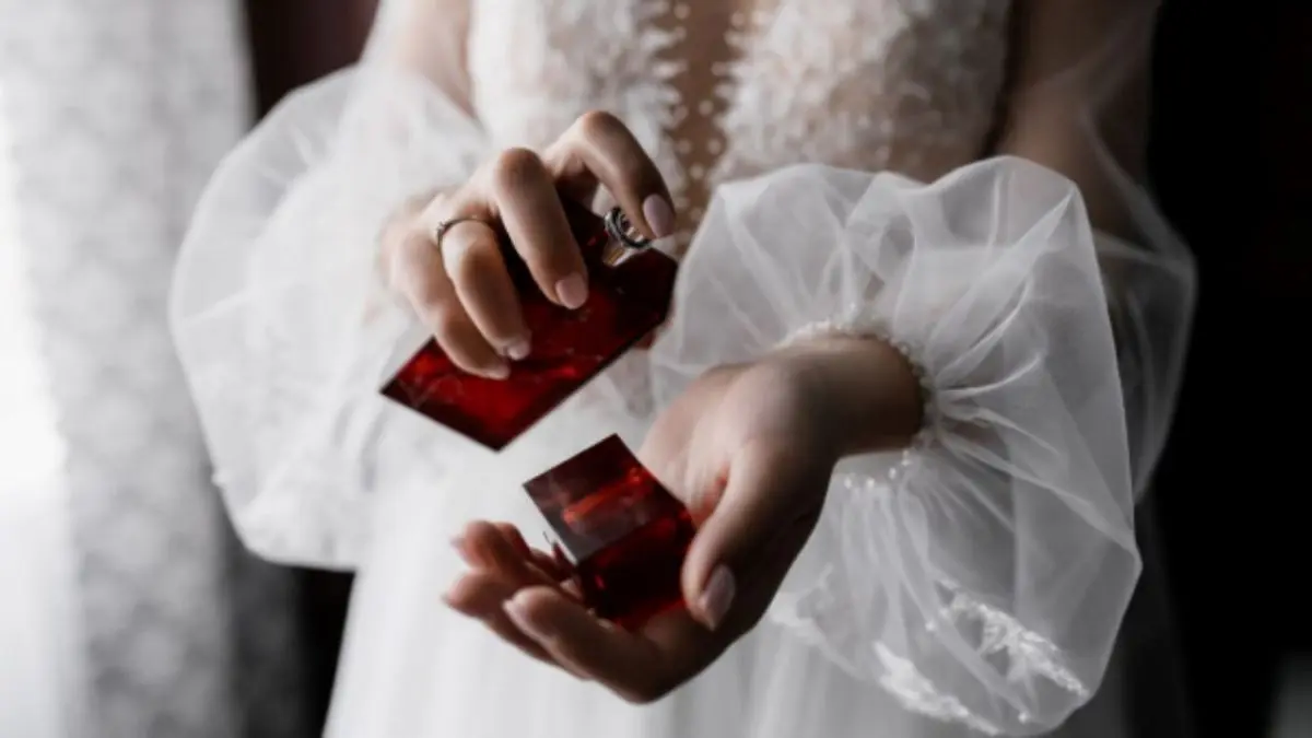 Tips Agar Parfum Awet