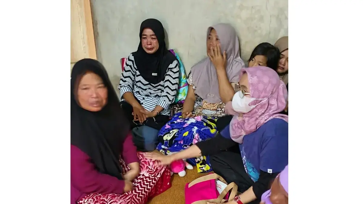 keluarga korban bencana tenjowaringin kabupaten tasikmalaya