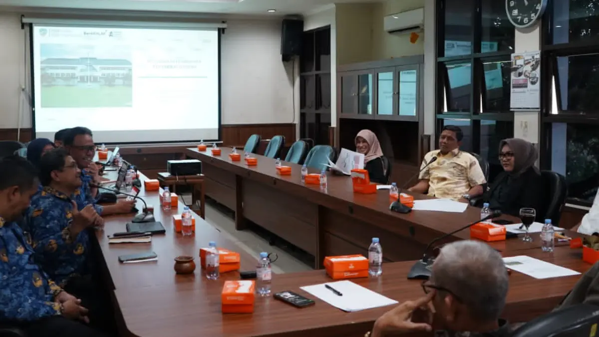 rapat membahas perampingan dinas di DPRD Kota Tasik