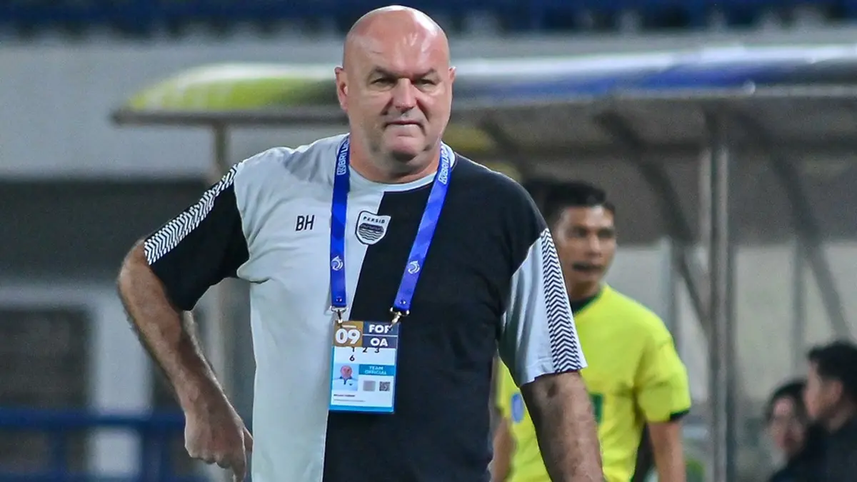 Bojan Hodak Masih Tersenyum dengan Rekrutan Pemain-Pemain Baru Persib Musim Ini
