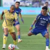 Hasil Revolusi Lini Depan Persib Masih Suram