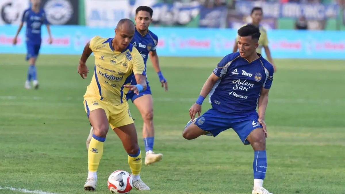 Hasil Revolusi Lini Depan Persib Masih Suram