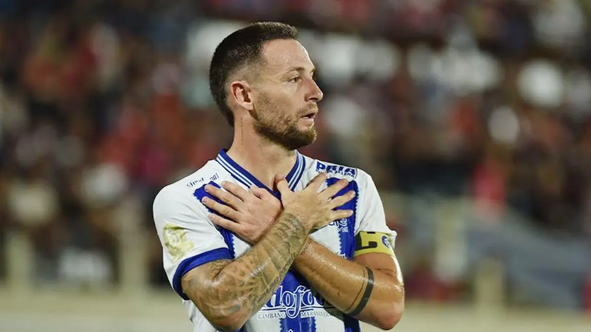 Resmi Persib lepas Marc Klok