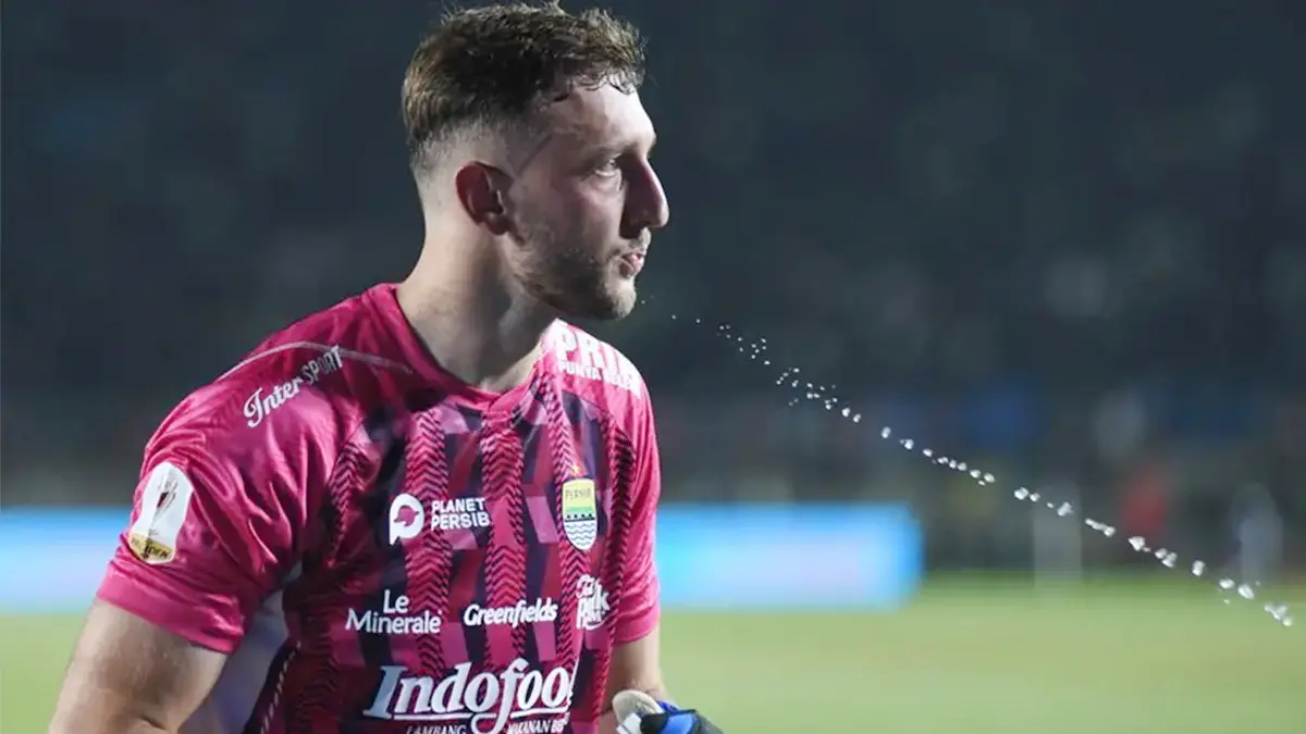 Kondisi Adam Przybek Terbaru