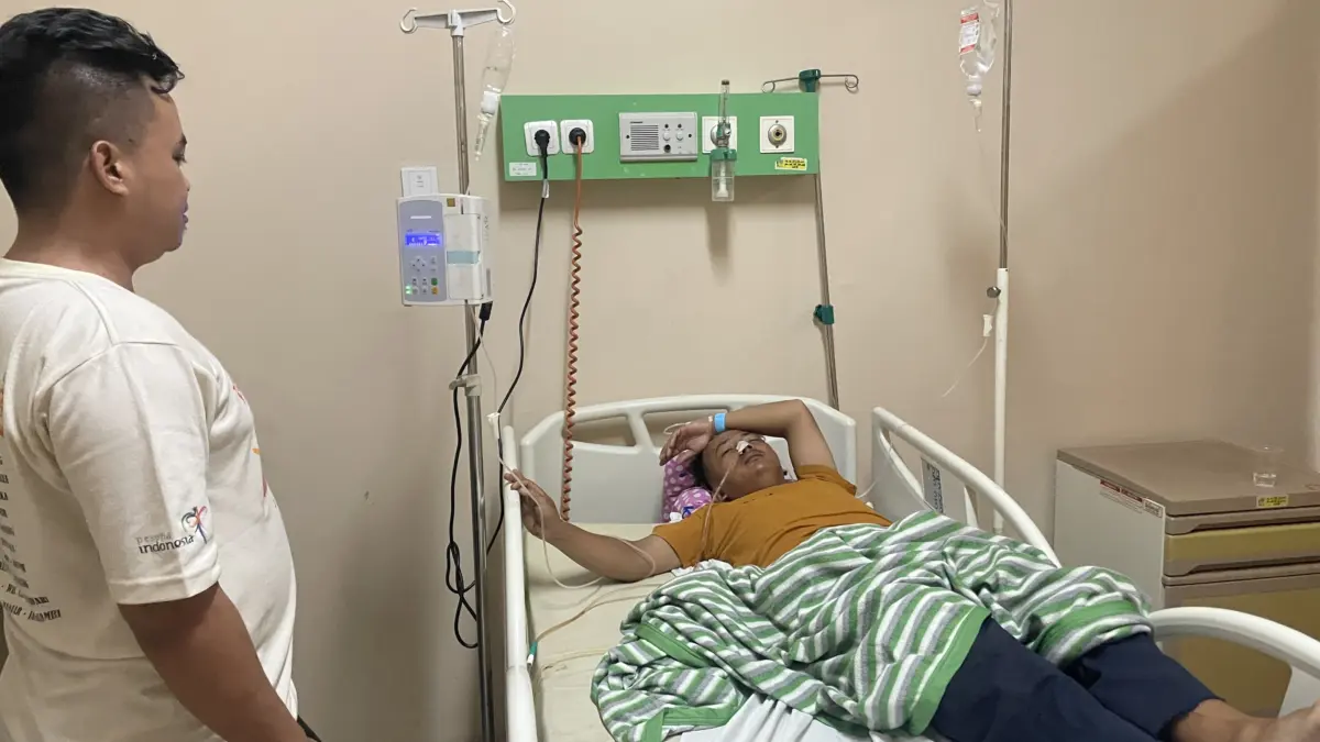 Petugas DLH Kota Tasikmalaya kecelakaan