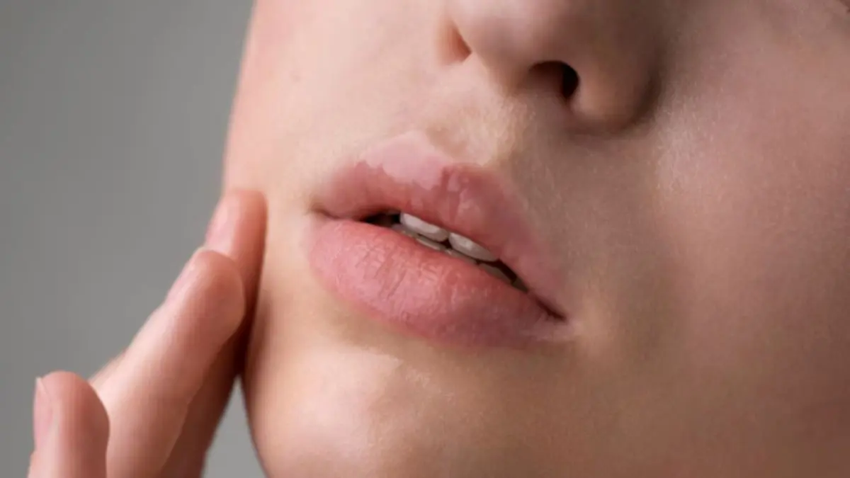Lip Serum