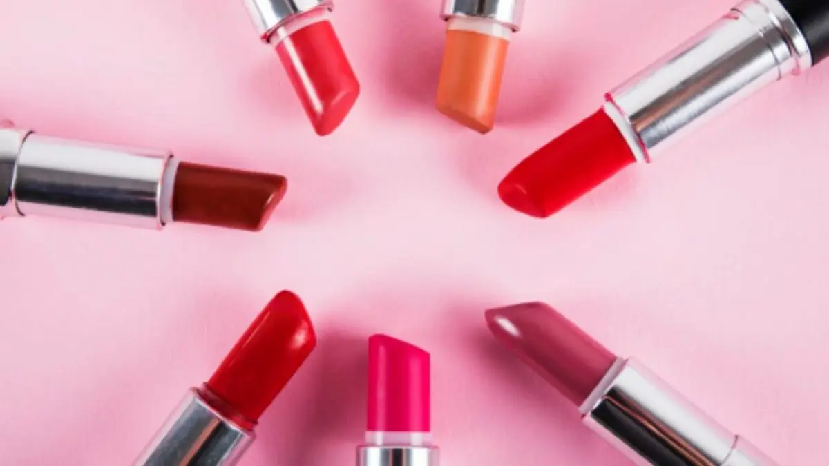 Lipstik untuk Bibir Hitam