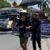 brelari-lari kecil di depan kantor wali kota tasikmalaya