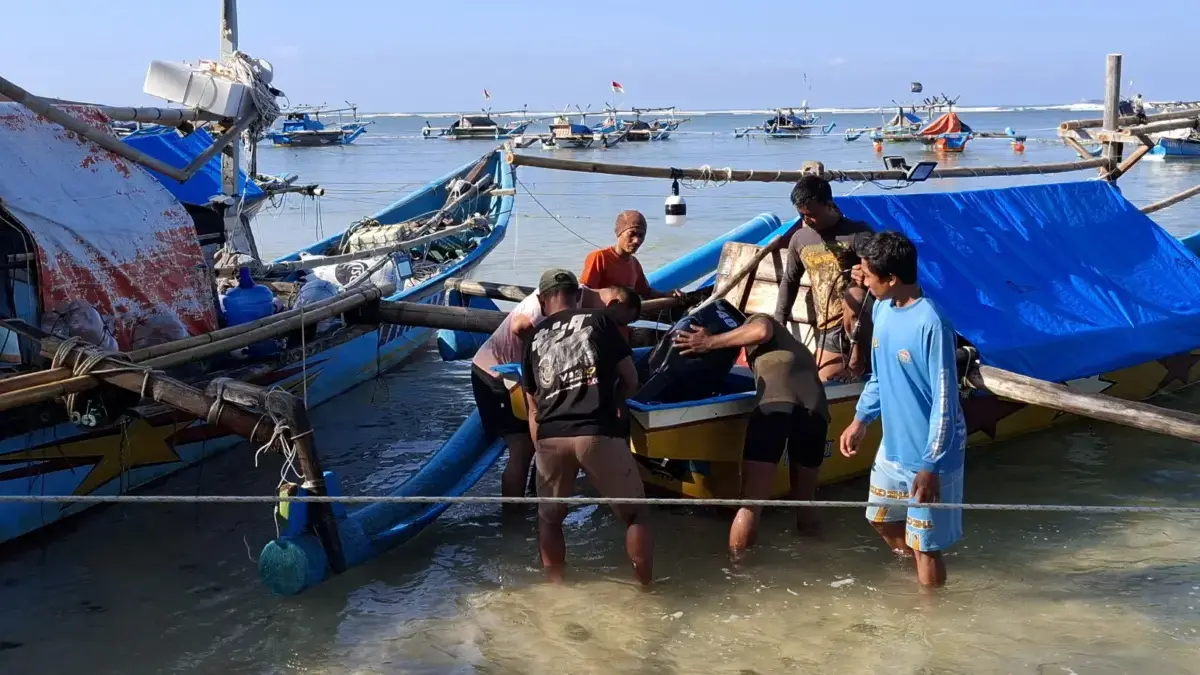 pantai selatan kabupaten garut