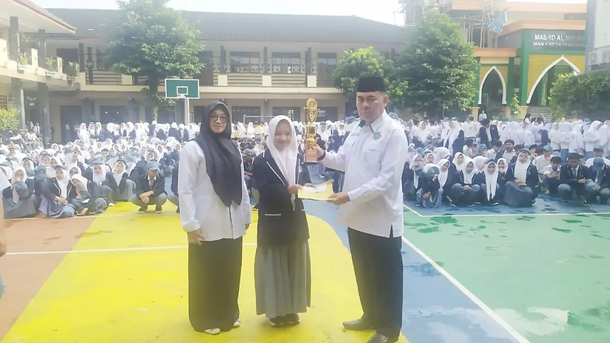 BERPRESTASI