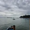 Pemasangan Keramba Jaring Apung di Pantai Timur Pangandaran