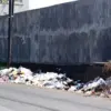 sampah di seberang SDN Nagarawangi