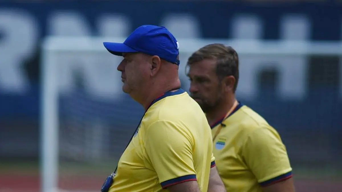 Bojan Hodak Ungkap Celah Persib Bandung Dapat Poin di Markas Arema FC
