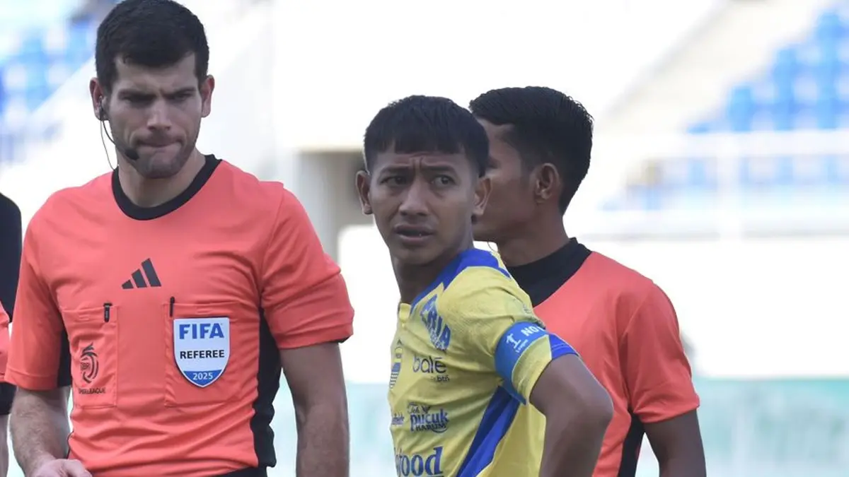 Alasan Bojan Hodak Tunjuk Beckham Putra Jadi Kapten Persib Bandung