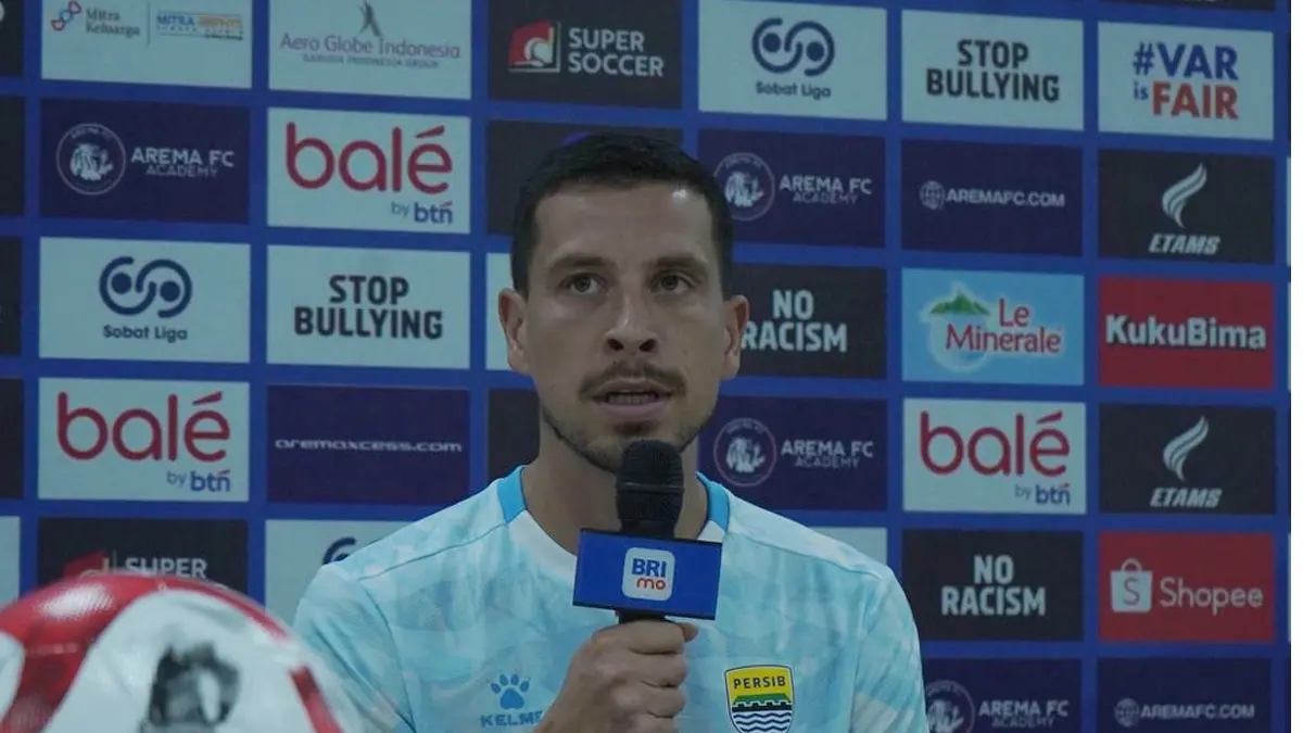 Janji Thom Haye untuk Persib Lawan Arema FC