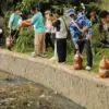 sampah di dadaha kota tasikmalaya