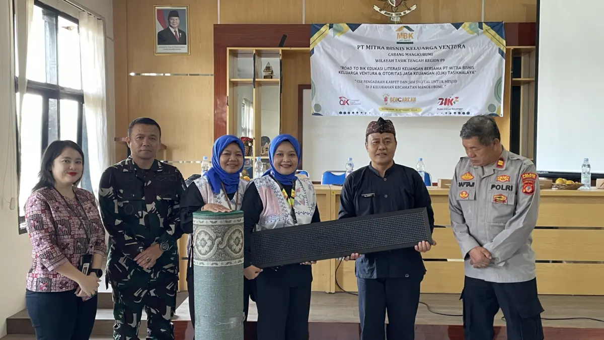 Penyerahan bantuan dana CSR, PT MBK Ventura Kota Tasikmalaya