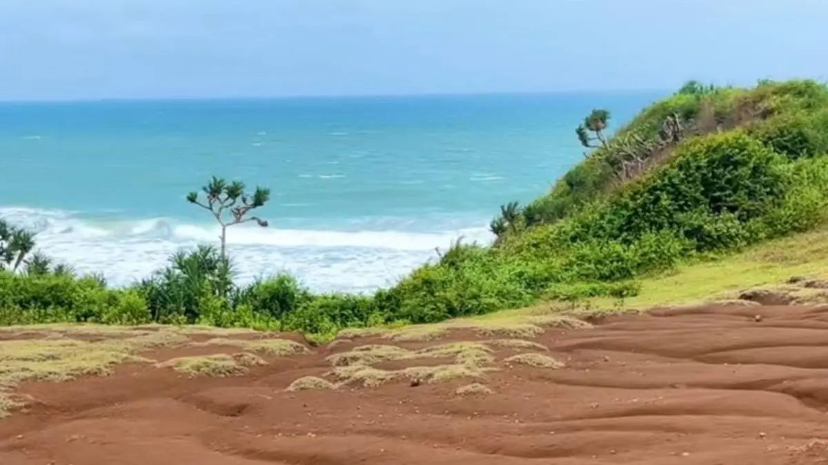 Pantai Sodong Lalang