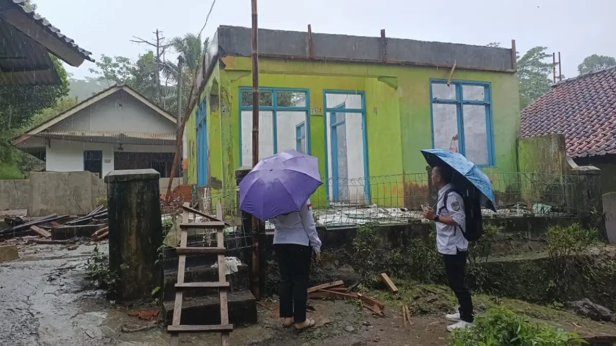 Pergerakan Tanah Karangnunggal
