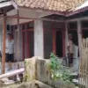 Rumah Rusak Akibat Retakan Tanah