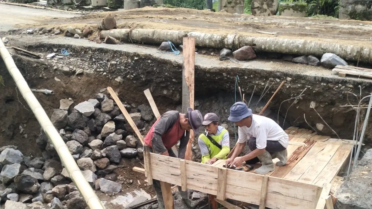 Warga Cidugaleun Cigalontang