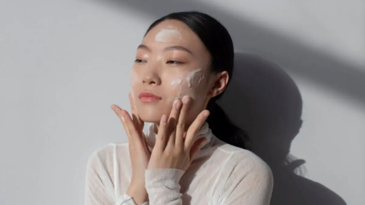 Facial Wash untuk Kulit Kering