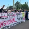 demo suarakan petani