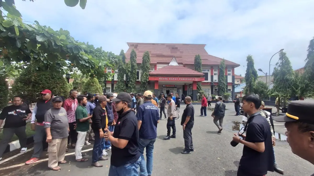 Masyarakat Kabupaten Pangandaran